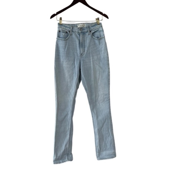 ABERCROMBIE & FITCH The 90’s Slim Ultra High Rise Curve Straight Denim Jeans - Picture 2 of 7